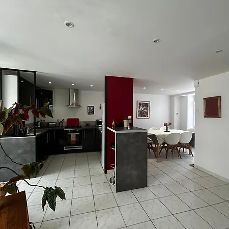 Maison 6 Pers. Au Pied Du Donjon, Jacuzzi Et Jardin A - Fr-1-541-195 لاروش بوزيه