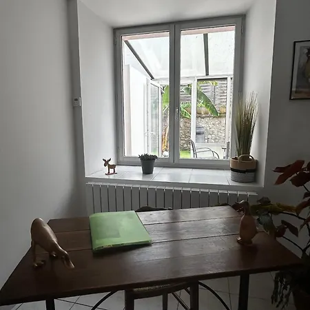 Maison 6 Pers. Au Pied Du Donjon, Jacuzzi Et Jardin A - Fr-1-541-195 * لاروش بوزيه