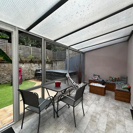 Maison 6 Pers. Au Pied Du Donjon, Jacuzzi Et Jardin A - Fr-1-541-195 بيت للعطل لاروش بوزيه